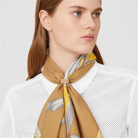 hermes scarf ring how to wear|Hermes scarf clearance.